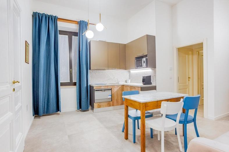 Villino Mari Camere Con Parcheggio Privato Gratuito Асколи Пичено Екстериор снимка