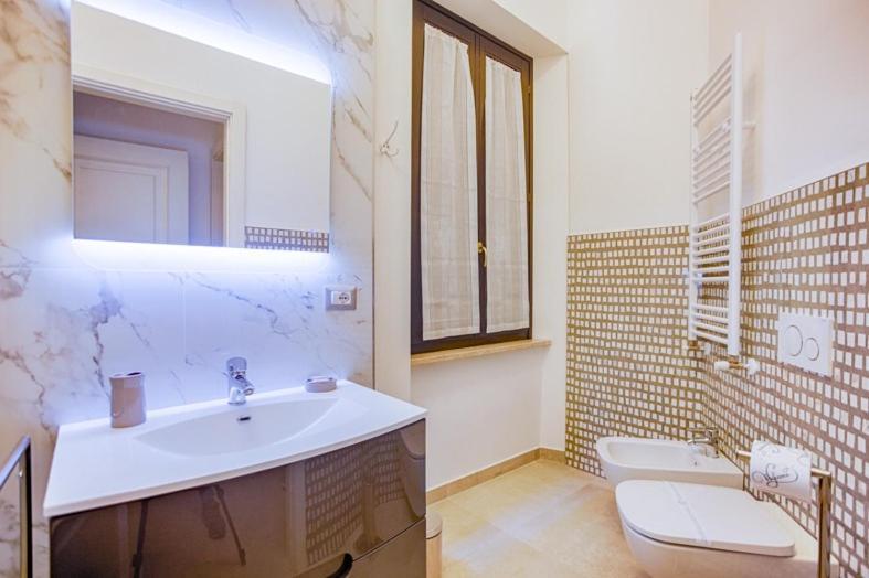Villino Mari Camere Con Parcheggio Privato Gratuito Асколи Пичено Екстериор снимка